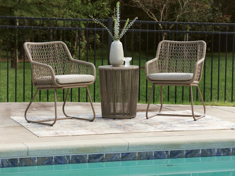 Majors Beach Chairs w/CUSH/Table Set (3/CN)