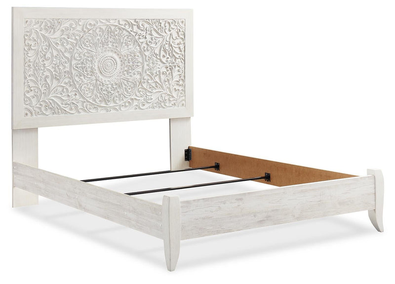Paxberry Queen Panel Bed with Mirrored Dresser