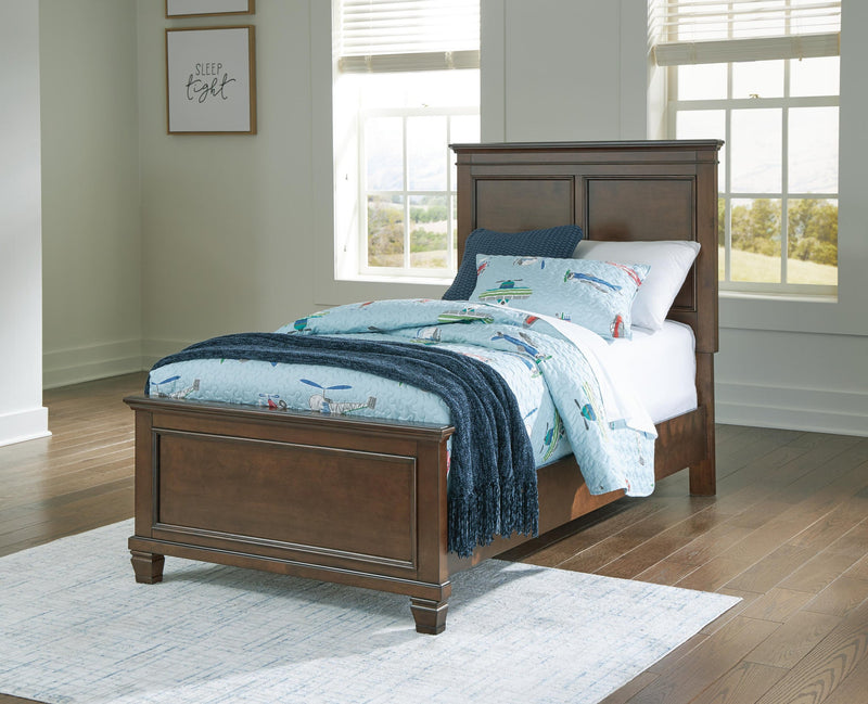 Danabrin Twin Panel Bed with Mirrored Dresser