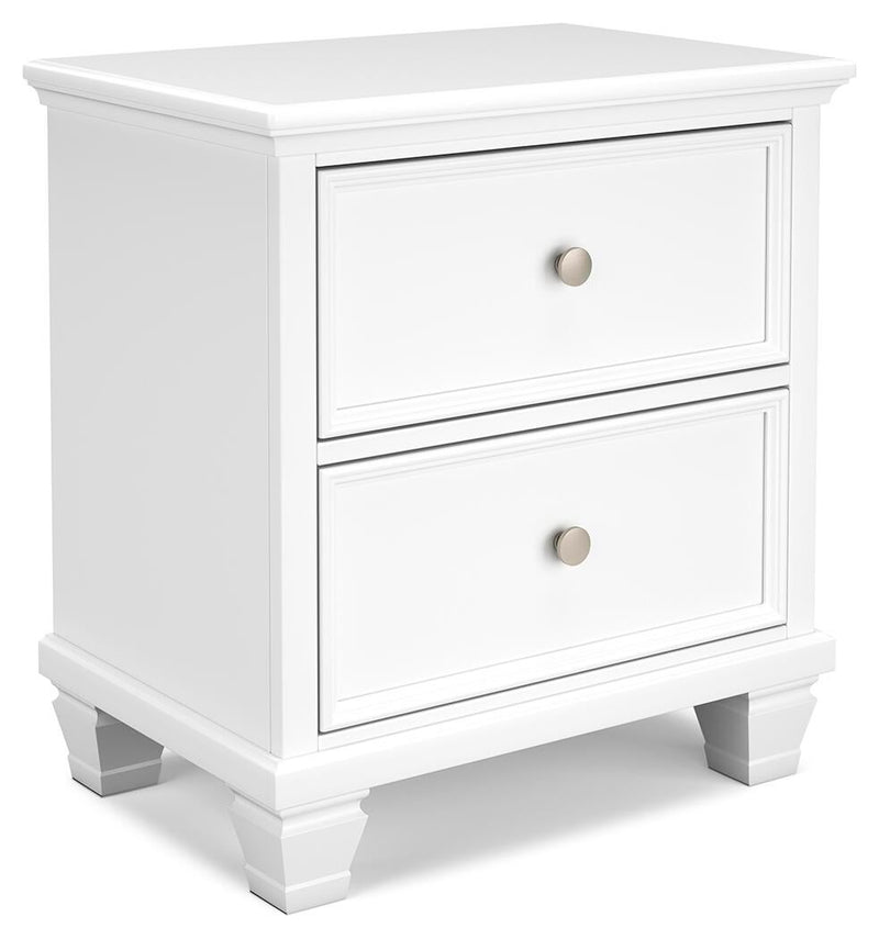 Fortman Full Panel Bed with Mirrored Dresser and Nightstand