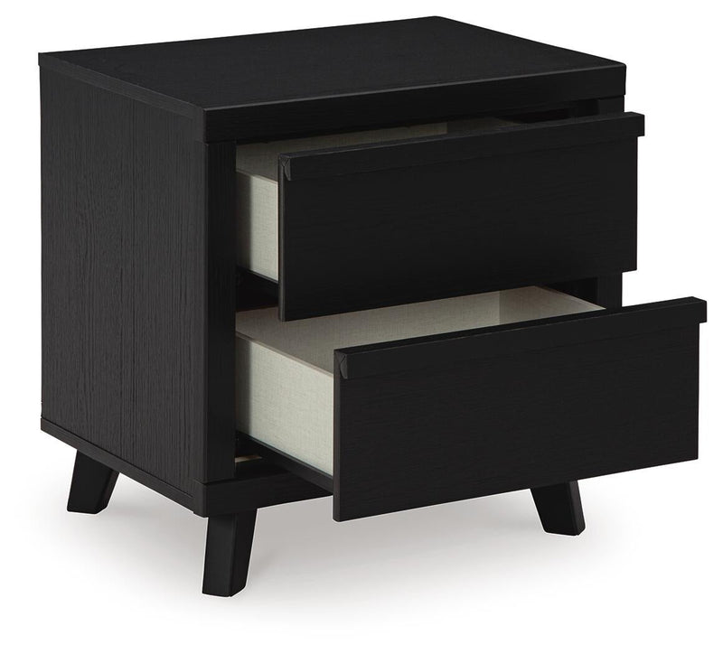 Danziar King Panel Bed, Dresser, Mirror and Nightstand