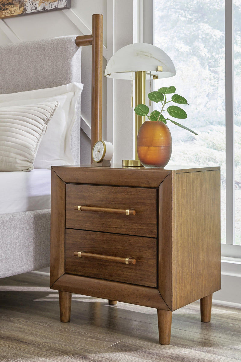 Lyncott King Upholstered Bed with Mirrored Dresser and Nightstand