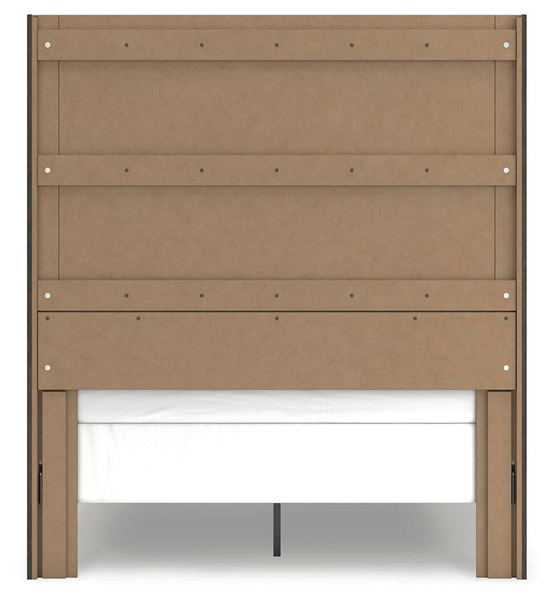 Parlayon Queen Panel Bed, Dresser, Mirror and Nightstand