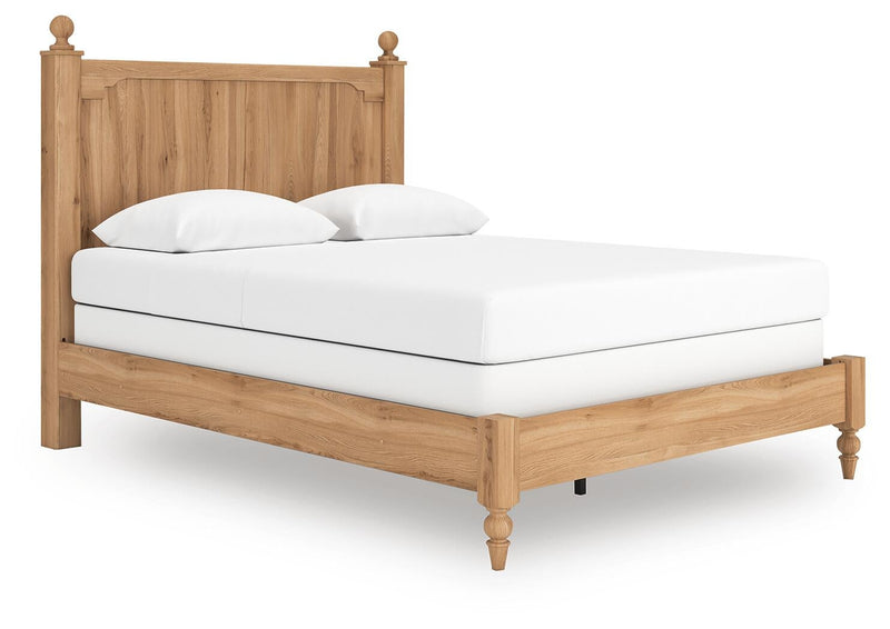 Galletyn Queen Panel Bed with Mirrored Dresser