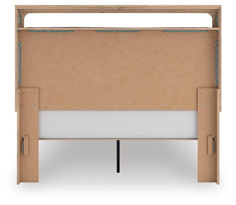 Hollymount Queen Upholstered Platform Bed, Dresser, Mirror and Nightstand