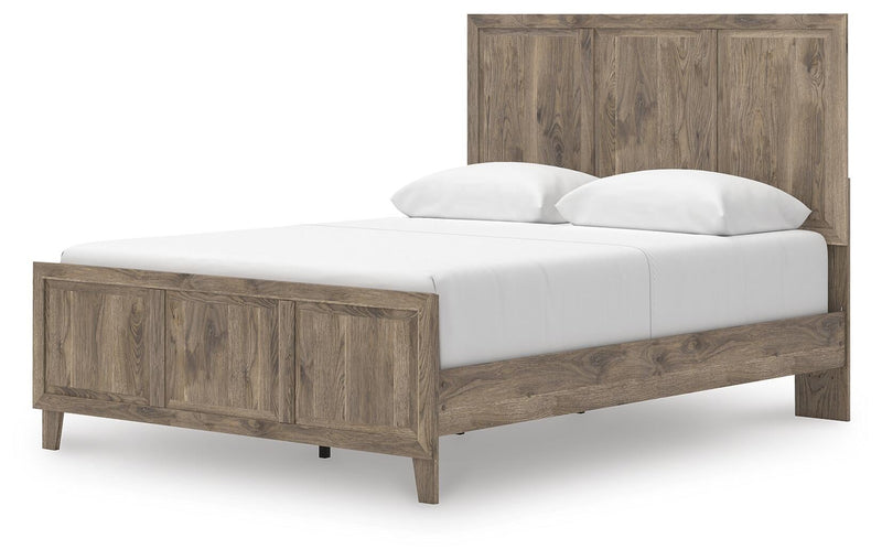 Keithland Queen Panel Bed with Mirrored Dresser